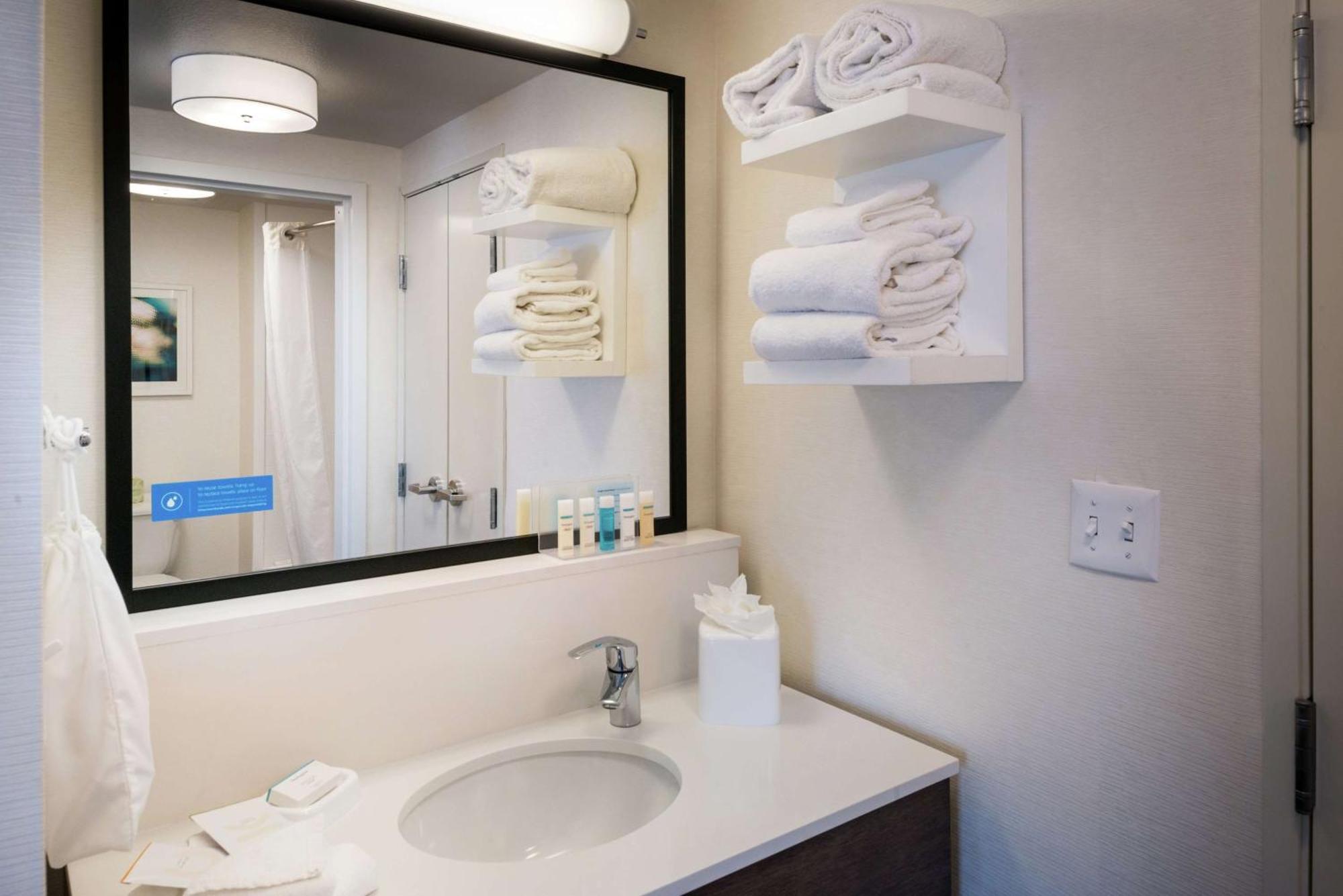 Hampton Inn & Suites Carson City Eksteriør billede