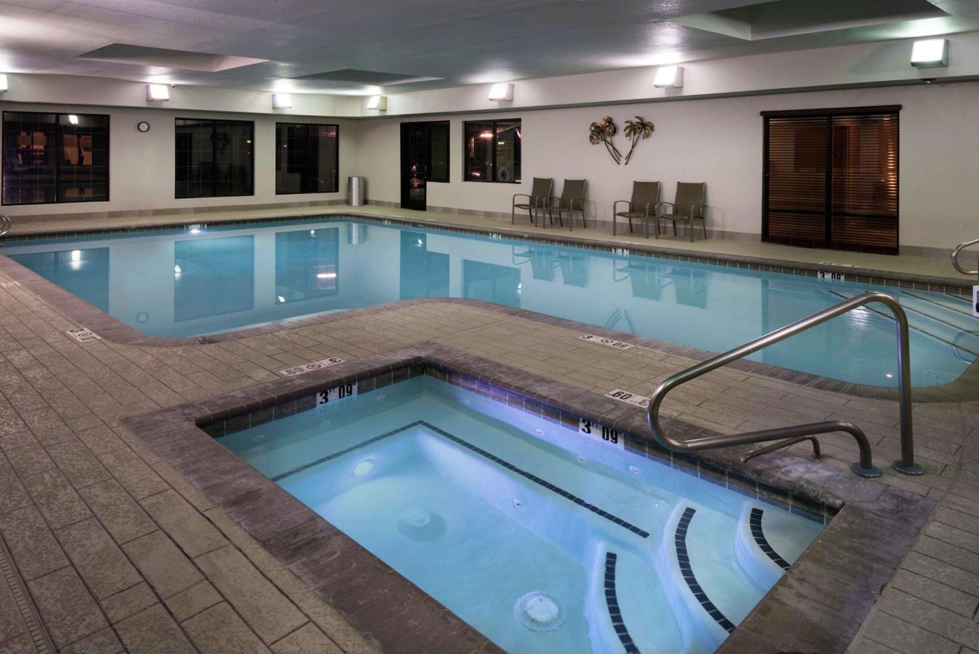 Hampton Inn & Suites Carson City Eksteriør billede